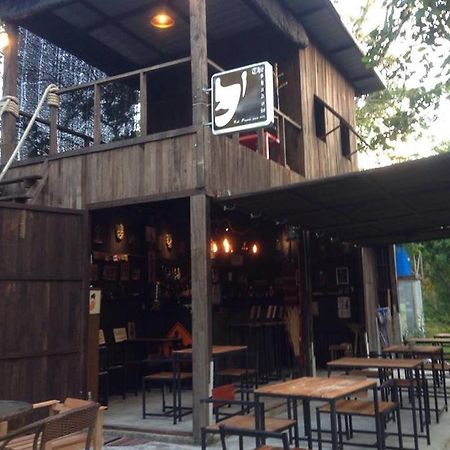The Shadow House & Bar 호텔 코 파얌 외부 사진