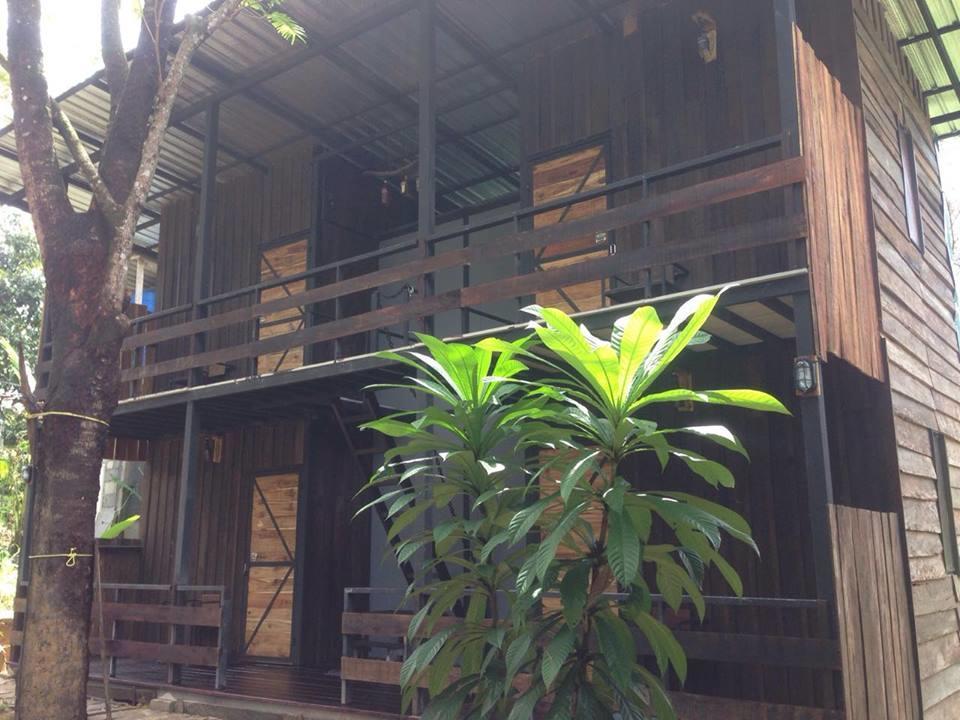 The Shadow House & Bar 호텔 코 파얌 외부 사진